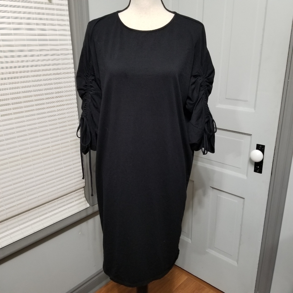 Eloquii Cinched Sleeve Easy Tee Dress - Picture 3 of 8